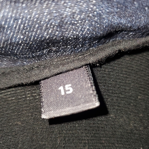 Reitmans - Dark Wash Denim Shorts - Sz 15 - Picture 4 of 6